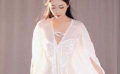 迈开腿开扑克又疼又叫免费视频